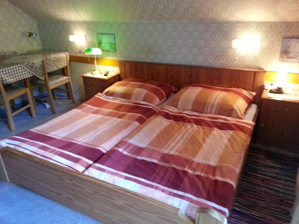 Bed and Breakfast Haus Ellmaustein Фушл ам Зее Номер фото